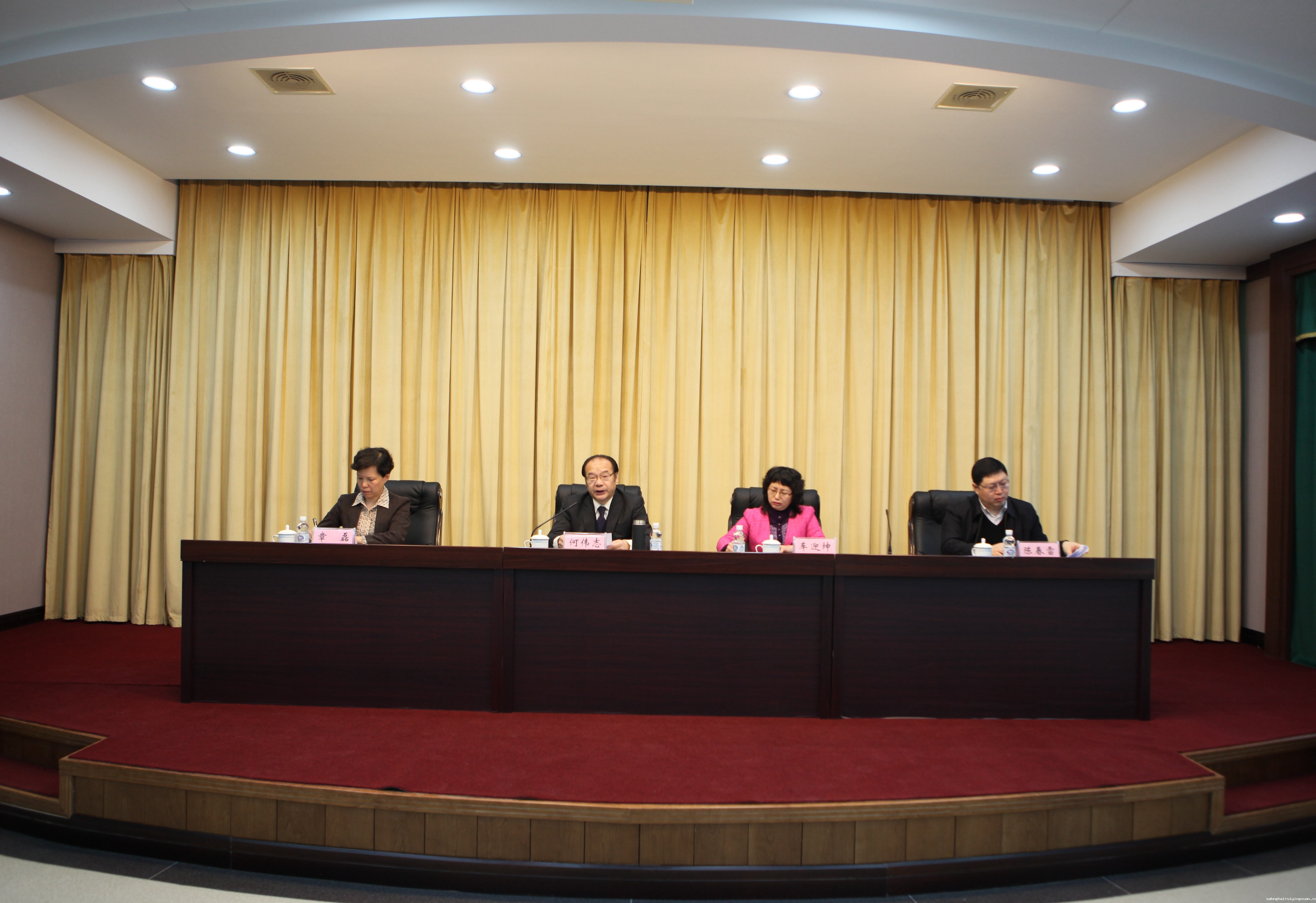 微信图片_20181128190750_副本.jpg 微信图片_20181128190750_副本.jpg